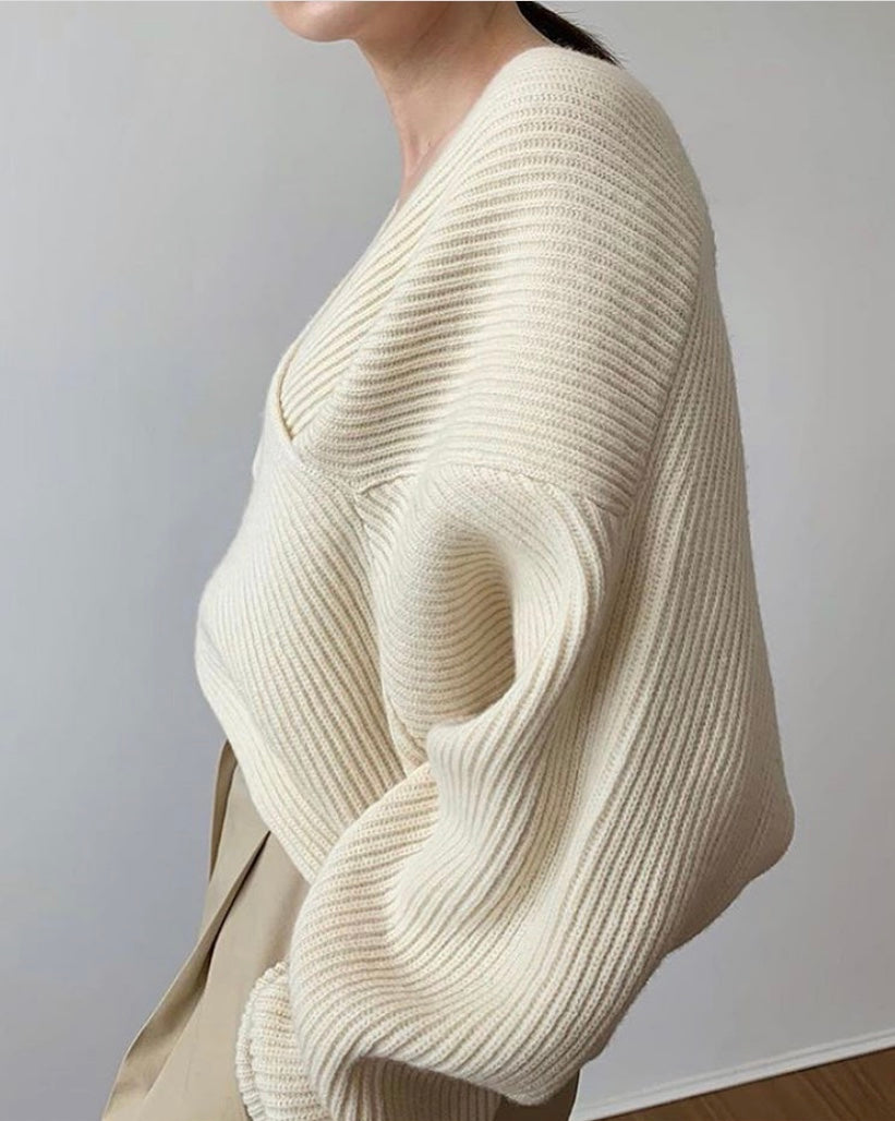 ÉLISE | PULL CROISÉ COL V